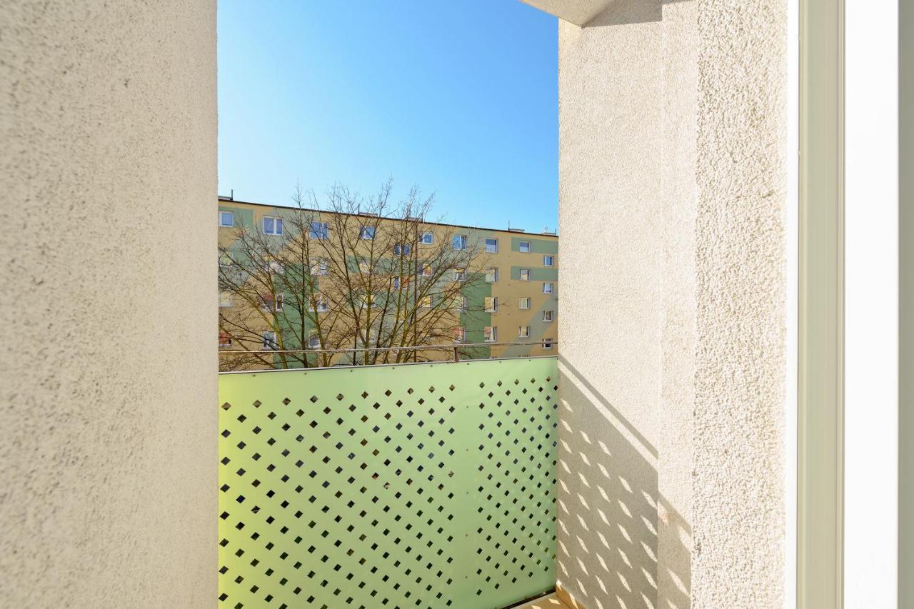 Platinium Apartament Dworski Danzica Esterno foto
